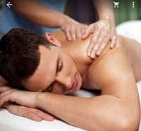 Relaxing body massage